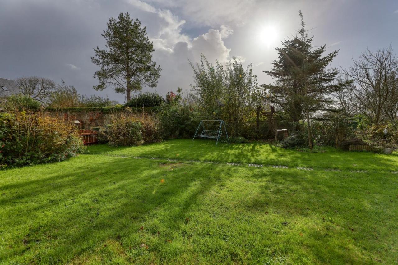 Maison Spacieuse Avec Jardin Pres De Le Bouffay Commes Экстерьер фото